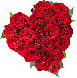 Composizione a forma di cuore di rose rosse